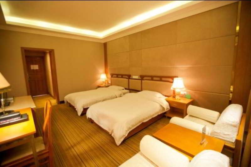 New Century Hotel Yangshuo Esterno foto