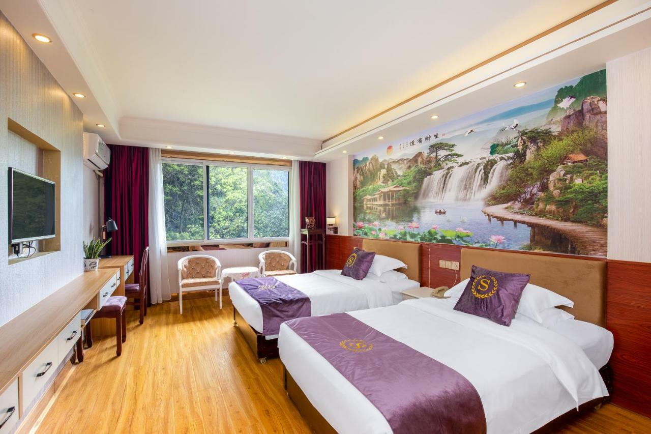 New Century Hotel Yangshuo Esterno foto